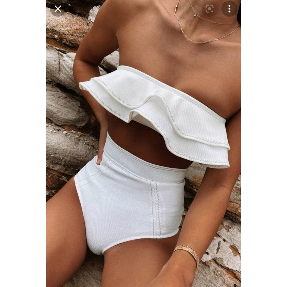 Suboo Kaia Ruffle Bikini Small Top/XS bottom